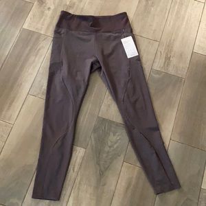 Athleta Quest Hybrid Tight BNWT